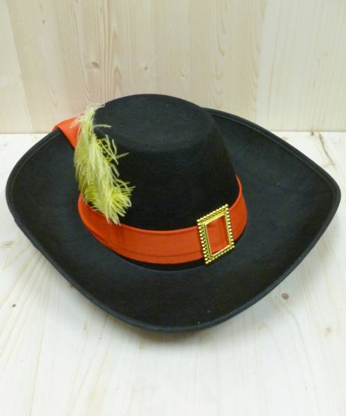 Chapeau Mousquetaire Noir Mod1
