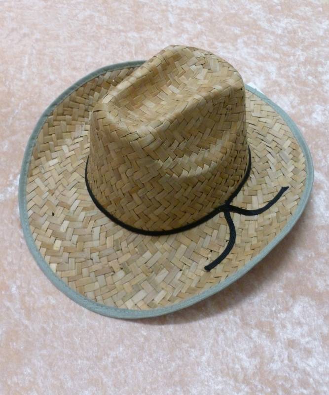 Chapeau Cow-Boy paille