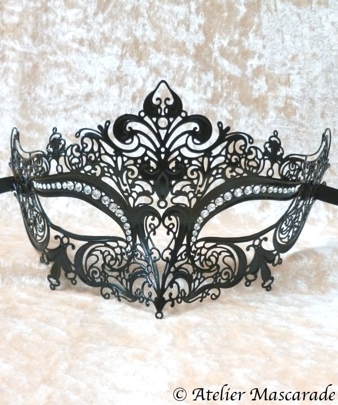 Masque m�tal 04