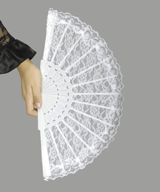 Eventail dentelle blanc