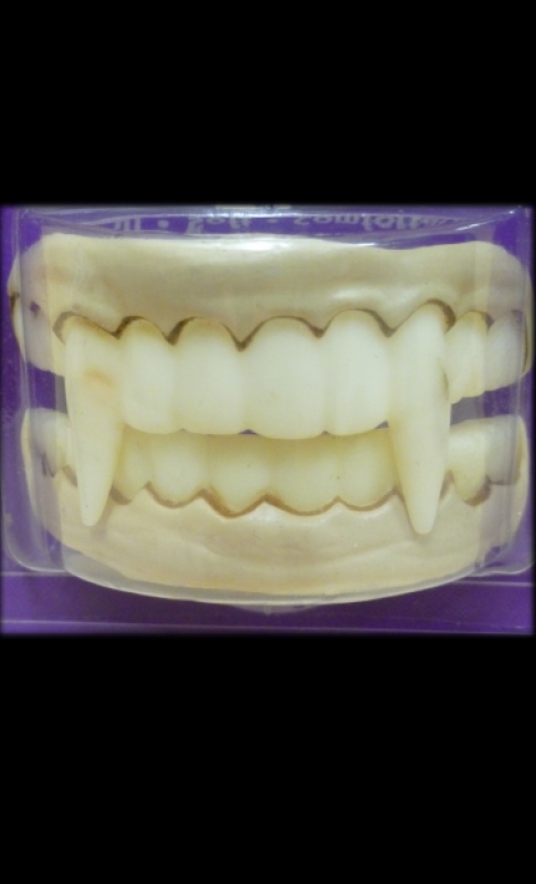 Dentier Dracula