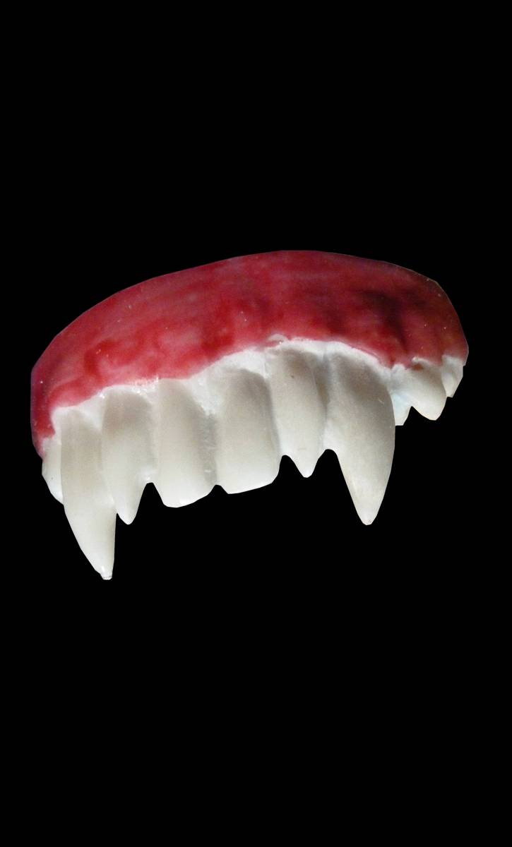 Dentier vampire 6