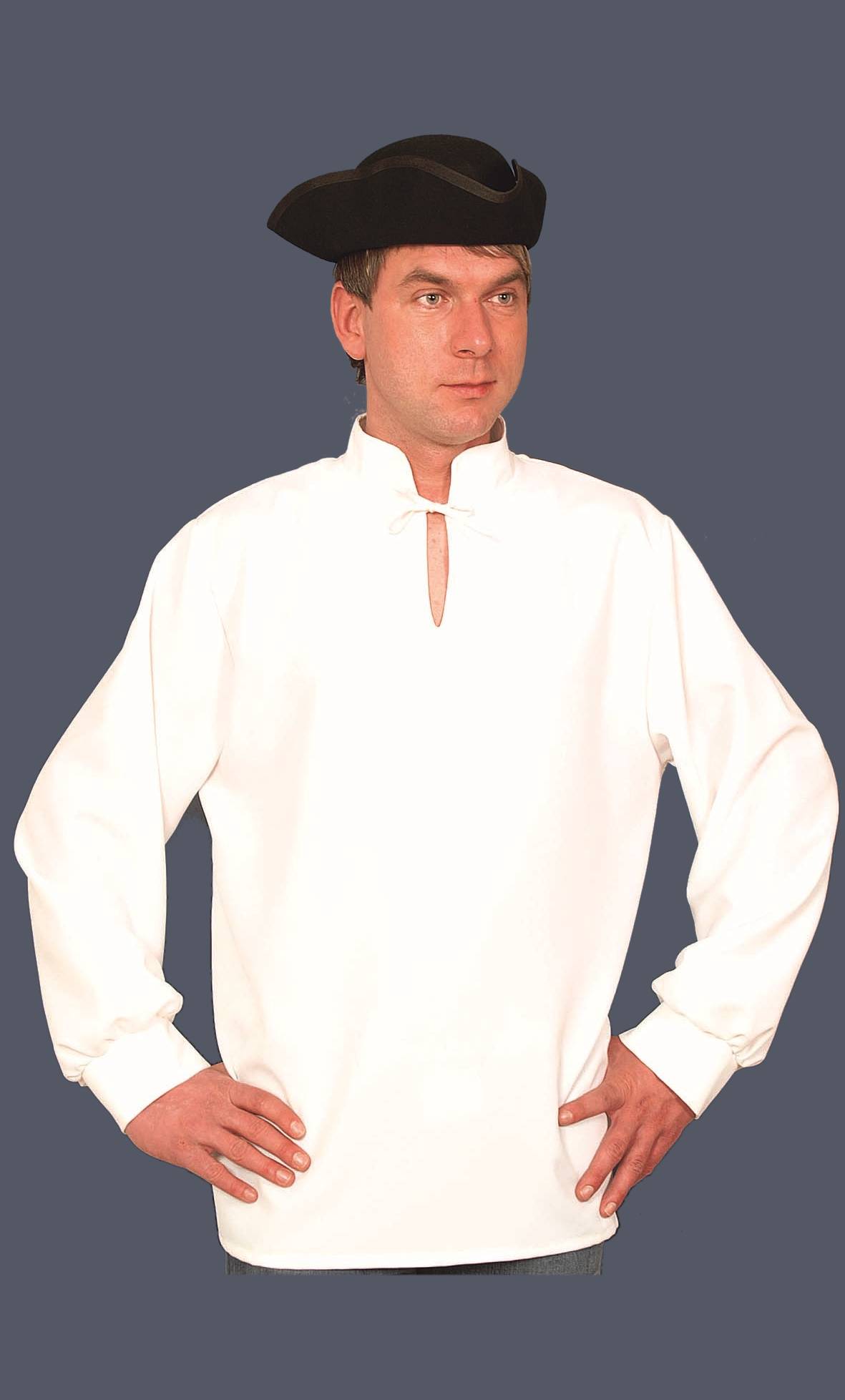 Chemise m�di�vale blanche