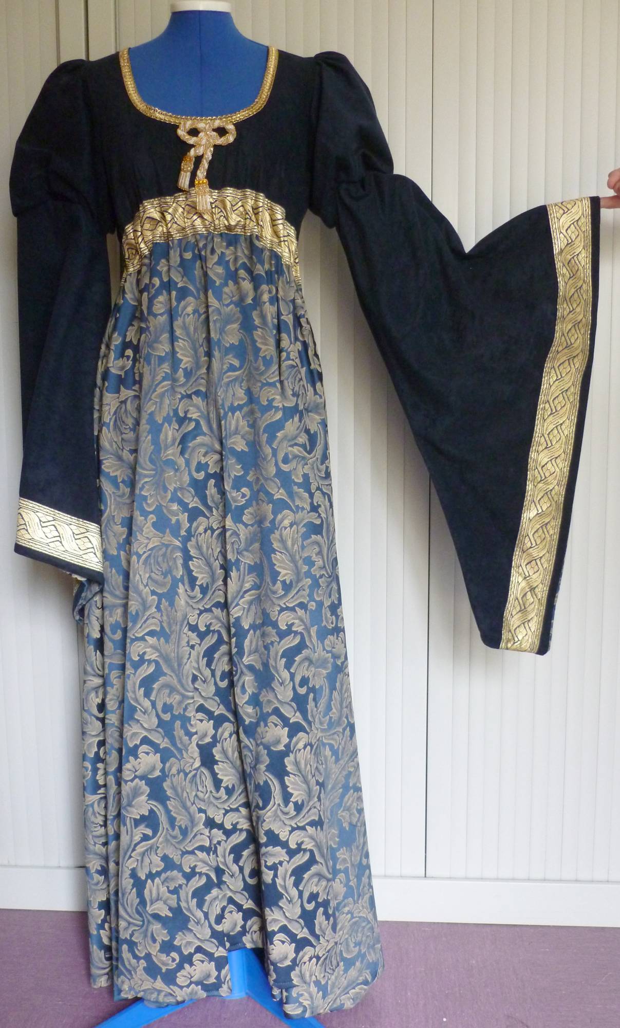 Robe m�di�vale Iseult