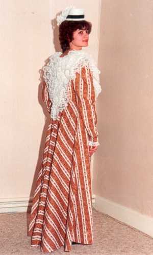 Costumes-deguisements-adultes,v23012,Arl�sienne