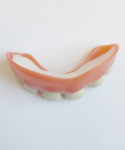 Faux-dentier-1