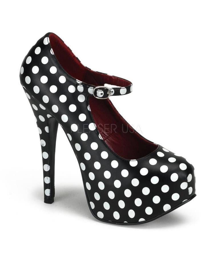 Chaussures-noires-Ã -pois-blancs